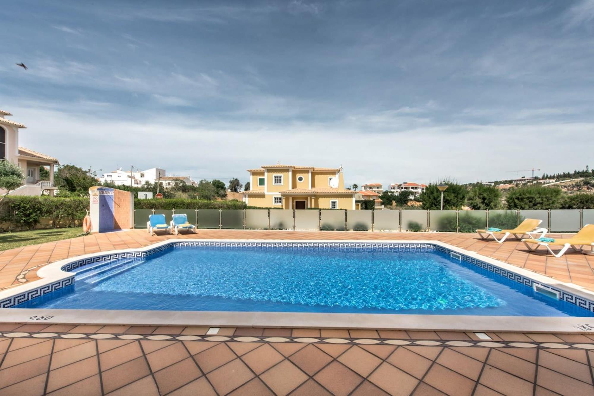 Villa Das Oliveiras Amazing Location Walk To Marina Restaurants Beach อัลบูเฟรา ภายนอก รูปภาพ